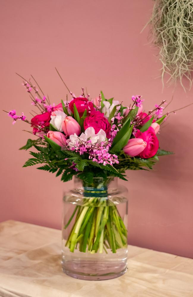 Bouquet-rose-vase